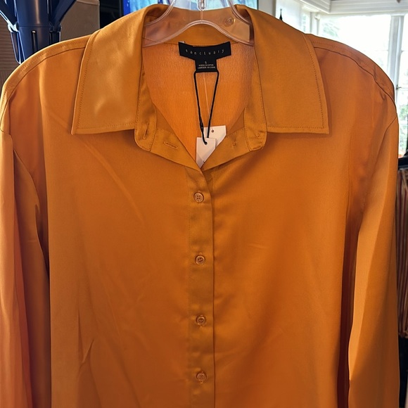 Sanctuary Button Blouse, Size Small, NWT - Picture 9 of 9